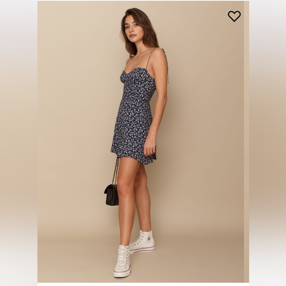 Reformation Dress Size 0 - Picture 4 of 13